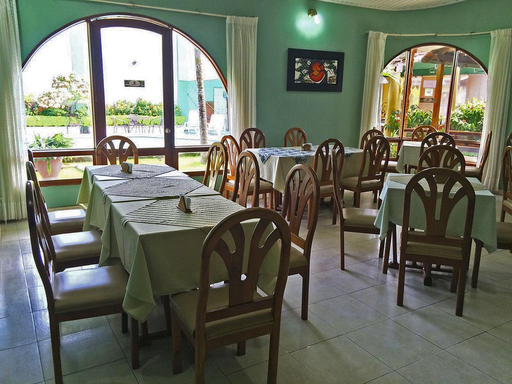 Hotel & Suites La Posada De Lobo Iquitos Luaran gambar