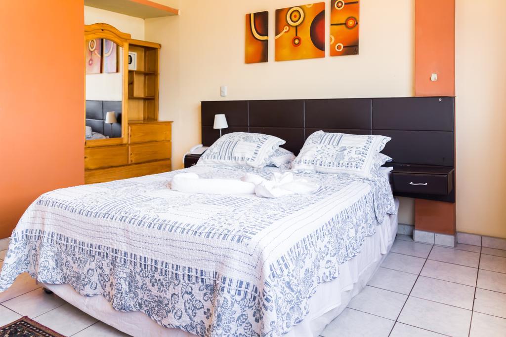 Hotel & Suites La Posada De Lobo Iquitos Luaran gambar