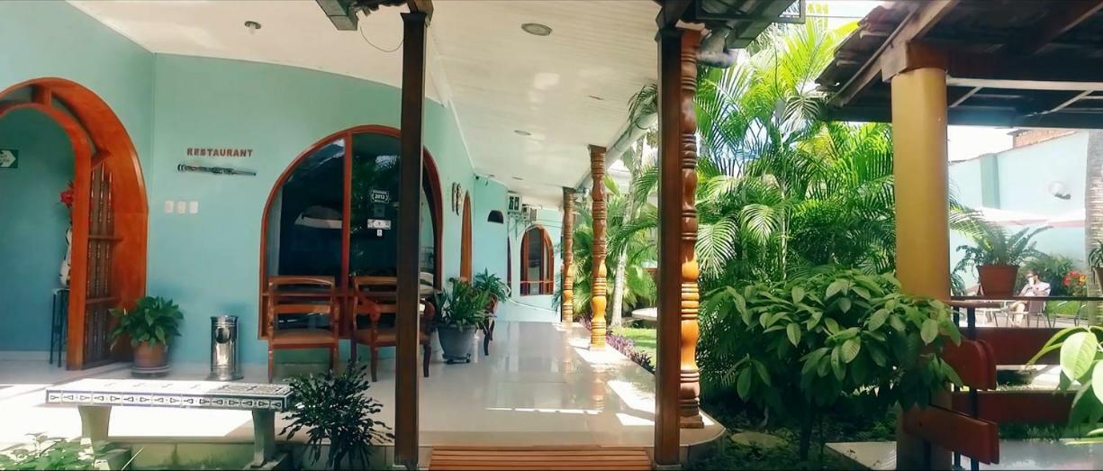 Hotel & Suites La Posada De Lobo Iquitos Luaran gambar